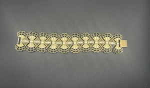 Vintage Coro Signed Gold Toned Bracelet with Vintage Clasp - Picture 1 of 4