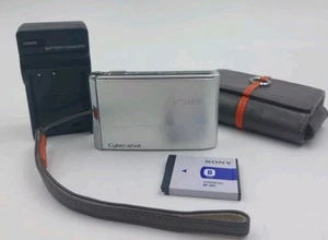 Sony Cyber-shot DSC-T70 Kamera - 8,1 MP, 3x Opt Zoom, silber, funktioniert/getestet - Bild 1 von 19