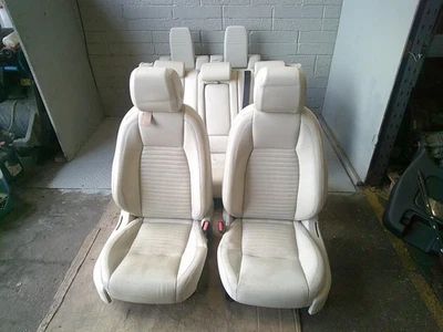 Discovery Sport Seats Set Electric Cirrus White Leather L550 Land Rover L14075 - Image 1 of 4