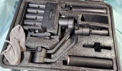 MOZA AirCross Three-Axis Stabilizer for SLR Supports Up to 1.8kg JAPAN USED - Image 1 of 4