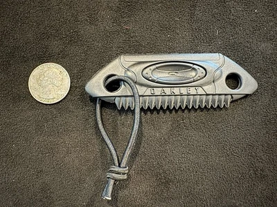 Oakley Surf Board Wax Comb - Black - New - Image 1 of 2