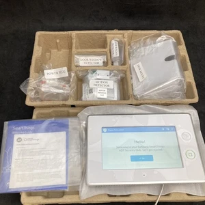 NEW Samsung SmartThing ADT Home Automation Security Starter Kit [F-ADT-STR-KT-1] - Picture 1 of 10