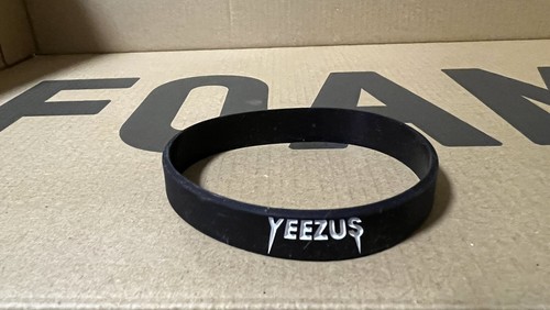 Bracciale Guerra Mondiale Kanye West Fear of God YZY Yeezy Boost v2 350 zebra nera