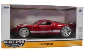 Jada '05 FORD GT 🚙 red; white stripes🚙2014 BIGTIME MUSCLE ✰1:32 model - Picture 1 of 3