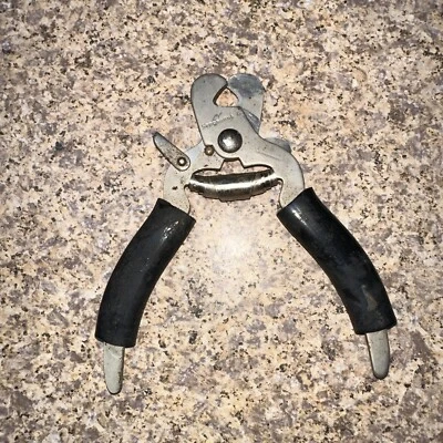 Cortaúñas para mascotas marca sargento para perros y gatos, estilo alicate Foto 1 de 2