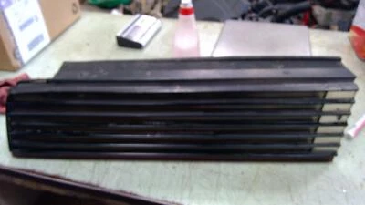 Conjunto de lanterna traseira PONTIAC FIREBIRD esquerda 82 83 84 LH LÂMPADA TRASEIRA - Imagem 1 de 2