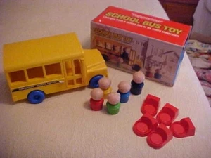 VTG Tupperware School Bus and Classroom Toy w/ Original Box - Picture 1 of 9