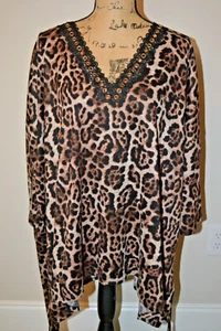 Túnica Honeyme con curvas marrón/bronceado estampado animal Hi-Lo - 4X - Imagen 1 de 2