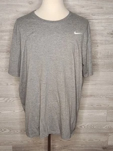 Nike Dri-Fit Men's Gray and White Athletic Short Sleeve T-Shirt Size 3XL - Picture 1 of 5