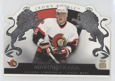 2002-03 Pacific Crown Royale Retail Marian Hossa #67 HOF - Image 1 of 2