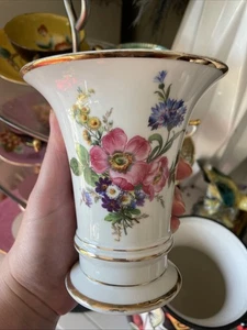 Corona Reale Cecoslovacchia Fine China Vintage Vaso Floreale Scanalato 5'' - Foto 1 di 9