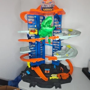 HOT WHEELS CITY ULTIMATE GARAGE/CAR TRACK SET W/ T-REX DINOSAUR -USED/OPEN BOX - Picture 1 of 10