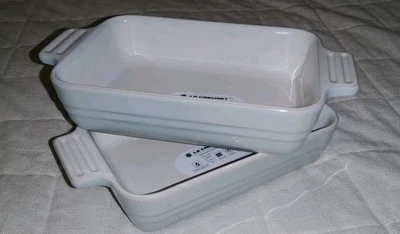 Platos para hornear rectos de gres/esmalte Le Creuset PISTACHE 7,25"x 5" 18 cm nuevos con etiquetas-(2)  Foto 1 de 4