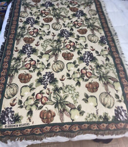 Goodwin Weavers tapestry throw blanket Harvest Grapes Pear Corn 43X70