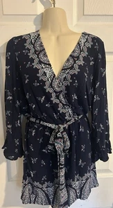 Women’s Scoop 3/4 Sleeve Floral Shorts Romper With Belt Size Sm (4-6) - Picture 1 of 6