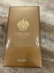 TRUMP HOME ROGASKA CELEBRATIONS SEKTFLÖTE 2ER SET NEUWERTIG IN VERPACKUNG - Bild 1 von 2