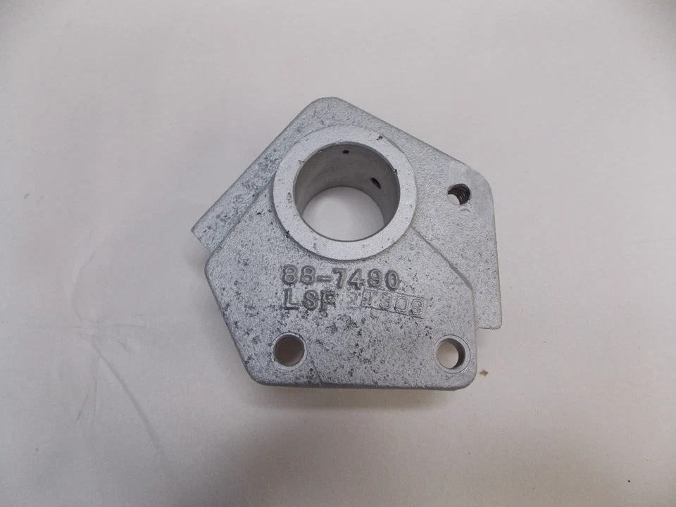 SOPORTE CARCASA DIFERENCIAL LH PARTE 108-9414 TORO GREENSMASTER 1000 1600 CORTACÉSPEDES Foto 1 de 1