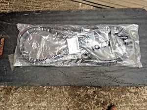 Ford Fiesta Mk3/4 Scheibengummidichtung vorne NEU passt für alle Modelle massiv  - Bild 1 von 1