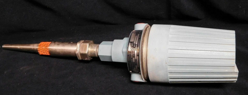 FOXBORO ~ TEMPERATURE TRANSMITTER ~ RTT 10 ~ MODEL: RTT10-AQCLS007 (NEW) - Image 1 of 4