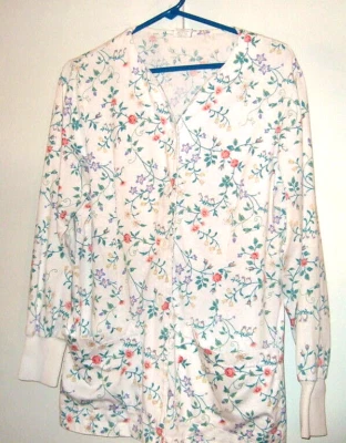 Woman's Flower Print Lab Coat by Barco Size Medium - Image 1 of 4