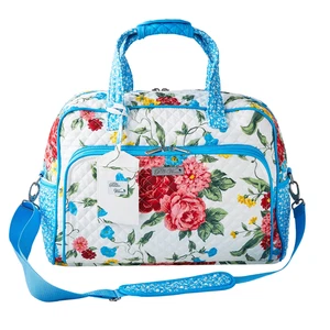 The Pioneer Woman Sweet Rose Quilted Fabric Weekender Bag - Bild 1 von 8