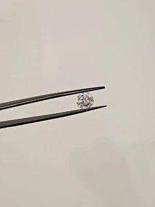 2.01 carat GIA certified natural diamond - Picture 1 of 3