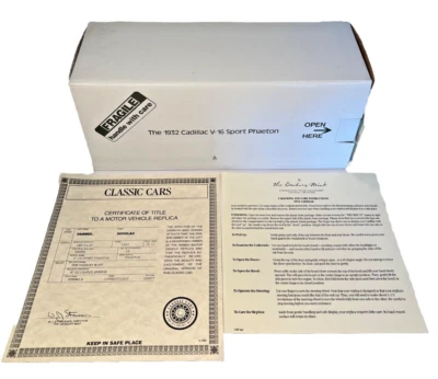 Danbury Mint 1932 Cadillac V-16 Sport Phaeton Die Cast 1:24 (B249) - Image 1 of 4