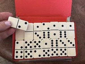 Vintage Domino Complete 28 Set Bakelite In Original Case - Picture 1 of 6