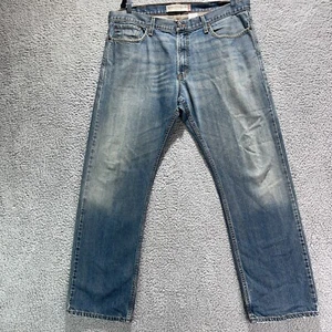 Levi’s 514 Men’s Slim Straight Jeans Size 38x31 Distressed Mid Rise Blue Denim - Picture 1 of 8