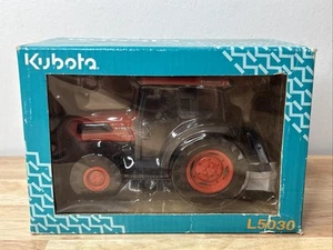 Kubota 1/24 Die Cast L5030 Replica Grand L Diesel Tractor NIB - Picture 1 of 4