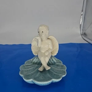 Porcelain Light Blue Clam Shell w/ White Cherub Angel Soap or Trinket Dish 4.5" - Picture 1 of 8