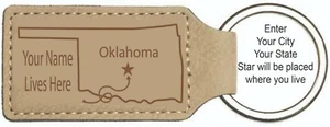 Personalized Key Chain Engraved I Live Here Oklahoma Leatherette Keychain - Imagen 1 de 2