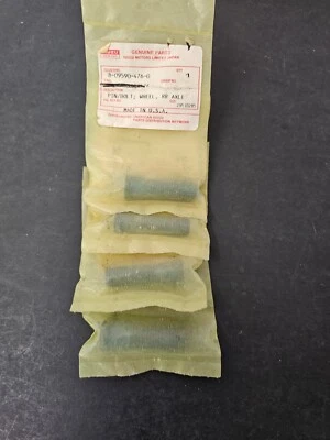 Lote de 4 pasadores/pernos Isuzu; rueda, eje RR, # 8-09590-476-0, herrajes para ruedas Foto 1 de 4