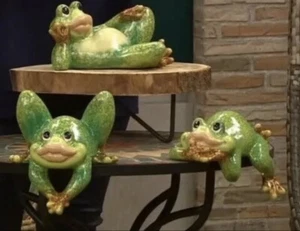 GARDEN Set of 3 Ornamental Garden Frogs Home2Garden. Outdoor Weather Resistant - Picture 1 of 2