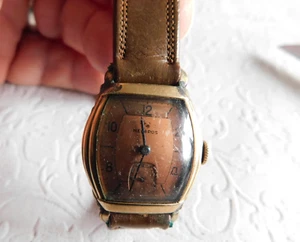 1950s VINTAGE SWISS HELBROS 17 JEWEL MEN'S WRISTWATCH - RUNS ! - Picture 1 of 11