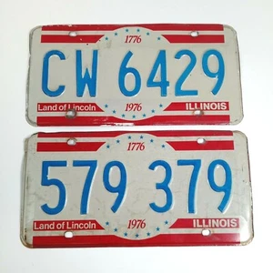 2 Vintage 1976 Illinois Bicentennial License Plate IL1776 # CW4629 & 579379 LOOK - Picture 1 of 4