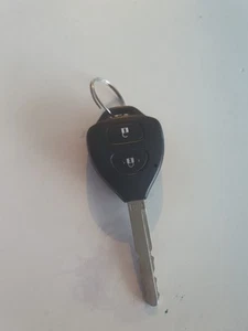 GENUINE TOYOTA 2 BUTTON REMOTE KEY FOB  - Picture 1 of 3