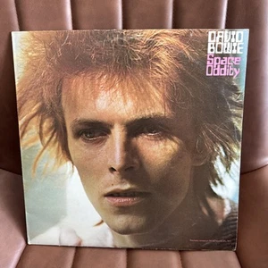 DAVID BOWIE Space Oddity 1972 UK BLACK RCA with POSTER - VINYL LP EX - Picture 1 of 9