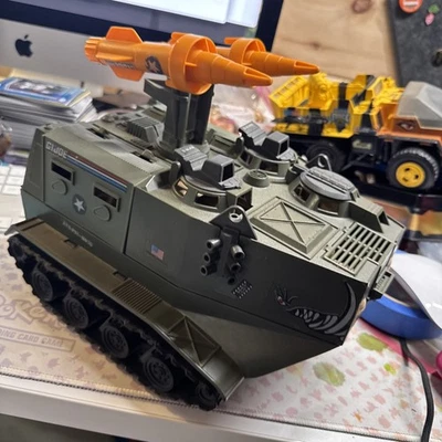 Vintage Hasbro 1988 GI Joe WARTHOG A.I.F.V. Veículo tanque ~ Quase completo ~ - Imagem 1 de 4