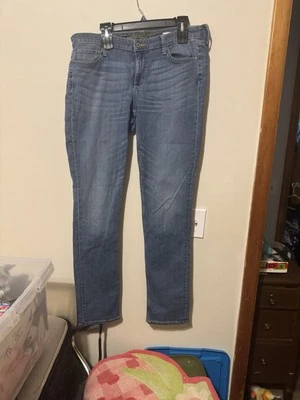 Jeans Arizona súper ajustados pierna recta lavado medio para mujer talla 15 Foto 1 de 4