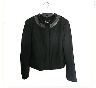 Blazer DVF Diane von Furstenberg MARC acabamento em couro jaqueta militar preta tamanho 8  - Imagem 1 de 4