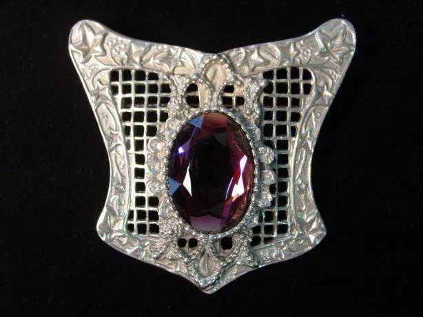Silver Pewter VICTORIAN Floral Pin with Purple Stone - Image 1 of 1