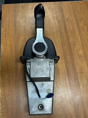 Mando a distancia Binnacle de montaje superior único usado Honda 06240-ZW5-U20 #4 Foto 1 de 4