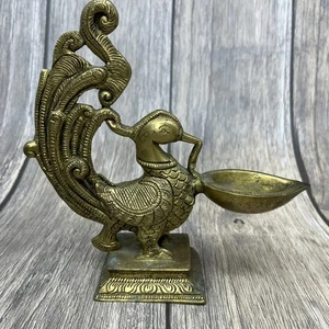 Vintage Messing Pfau Diya Öllampe Indien spiritueller Räuchergefäß feine Details 7 Zoll - Bild 1 von 17