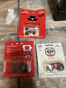 Ertl Massey Ferguson Tractor Lot Of 3 - Picture 1 of 1