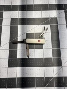 Victorinox SWISS LITE Classic SD Swiss Army Knife 58MM WHITE LOGO 8469 - Picture 1 of 13