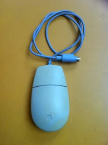 Original Apple Desktop Bus Mouse 2, Maus für ältere Macintosh - Bild 1 von 3