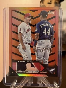 2023 Topps Update Orange & Black Foil Bright Future (Mike Trout/Julio Rodríguez)