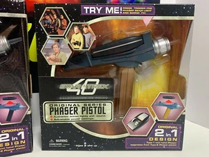 Star Trek - 40th Anniversary Phaser Pistol Set - Picture 1 of 1