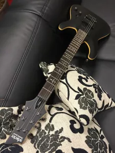 SCHECTER Demon 6 ABS E-Gitarre aged black satin BW - Bild 1 von 4